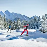 Krumers Alpin - Your Mountain Oasis Отель Зеефельд в Тироле