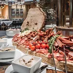 Hotel Krumers Alpin - Your Mountain Oasis 4*
