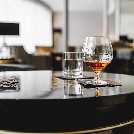 Hotel Krumers Alpin - Your Mountain Oasis Seefeld in Tirol
