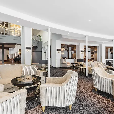 Krumers Alpin - Your Mountain Oasis Seefeld in Tirol