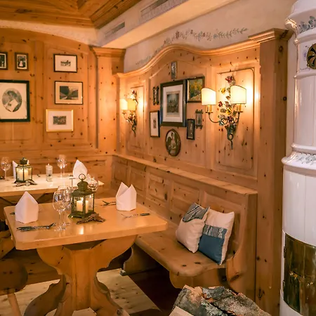 Krumers Alpin - Your Mountain Oasis Otel 4*