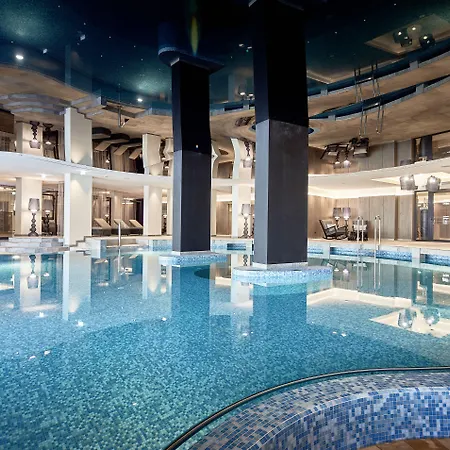 Krumers Alpin - Your Mountain Oasis 蒂罗尔-泽费尔德