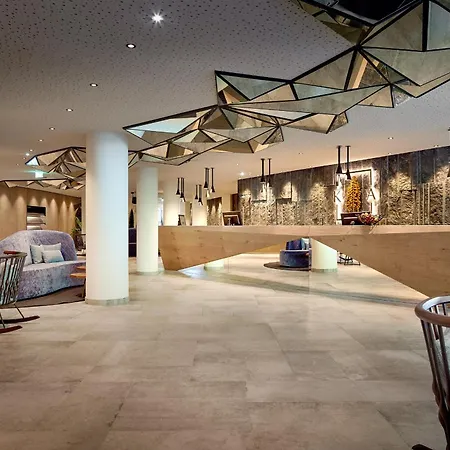 호텔 Krumers Alpin - Your Mountain Oasis 4*