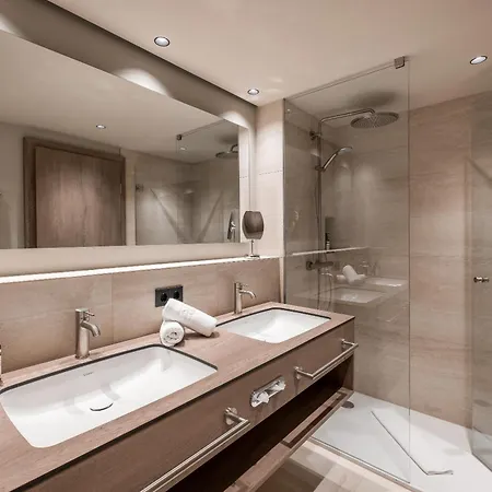 Krumers Alpin - Your Mountain Oasis Hotel