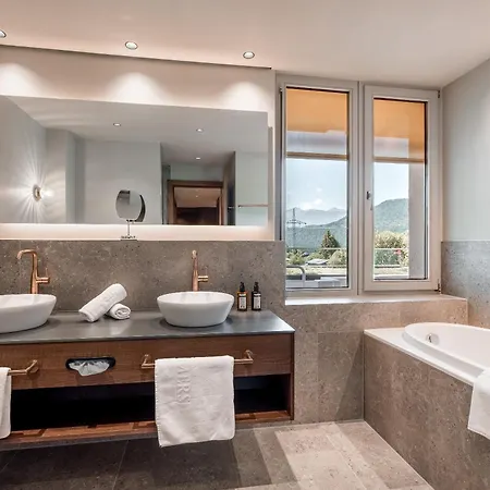 Hotel Krumers Alpin - Your Mountain Oasis Seefeld in Tirol