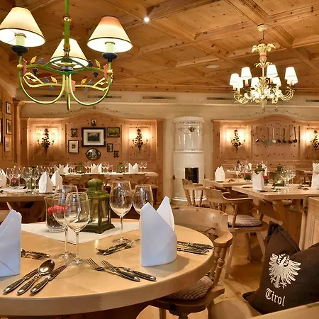 Krumers Alpin – Your Mountain Oasis 4* Seefeld in Tirol