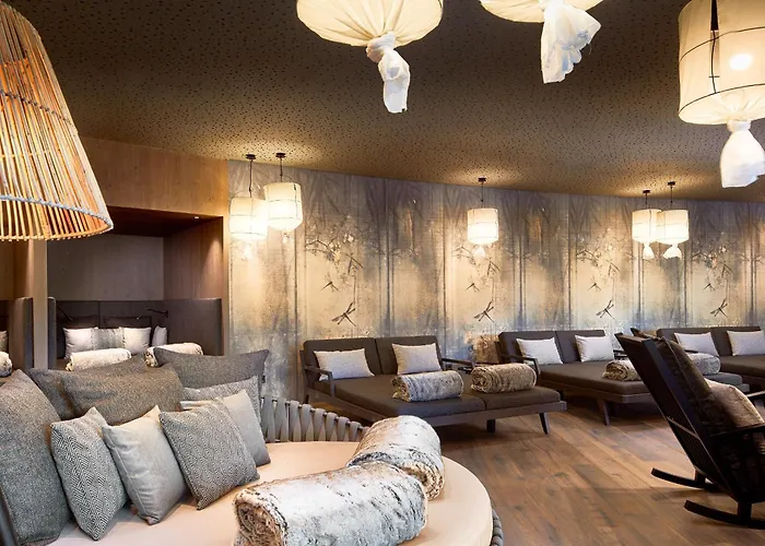 Krumers Alpin - Your Mountain Oasis 4* Seefeld w Tirolu