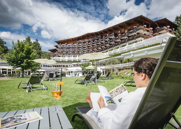 Hotel Krumers Alpin - Your Mountain Oasis Seefeld in Tirol