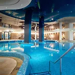 ホテル Krumers Alpin - Your Mountain Oasis 4*