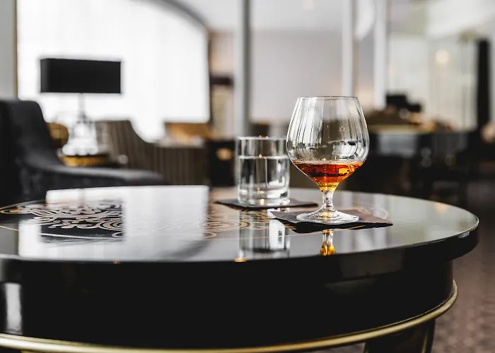 Готель Krumers Alpin - Your Mountain Oasis Зефельд-ін-Тіроль